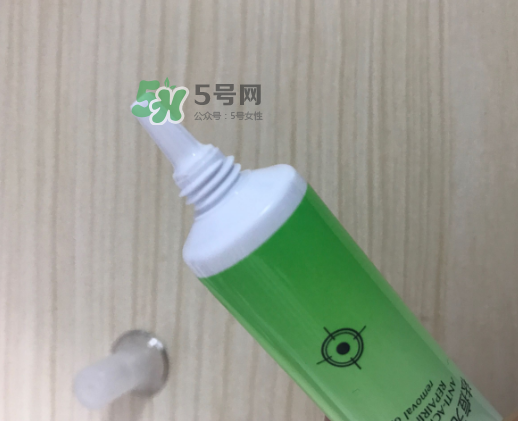 雪完美祛痘精華怎么樣？雪完美祛痘精華好用嗎？