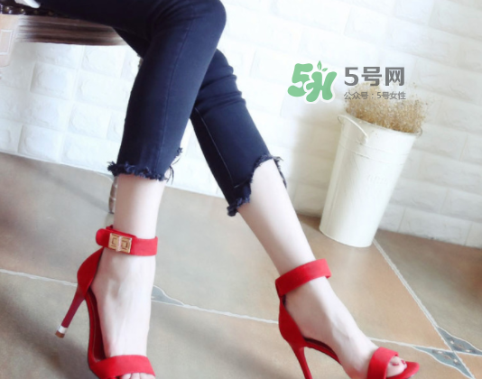 閏六月給老婆買什么？閏六月為什么要給老婆買紅鞋？