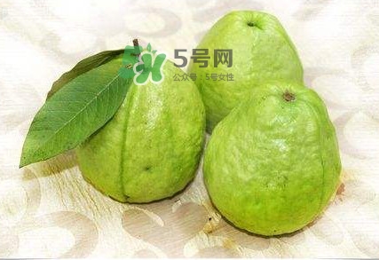 芭樂要削皮嗎？吃芭樂有什么好處？