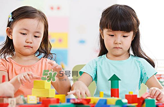 孩子在幼兒園被咬了怎么辦？孩子在幼兒園受傷怎么辦？