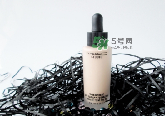 mac小滴管粉底液怎么用？mac滴管粉底液使用心得