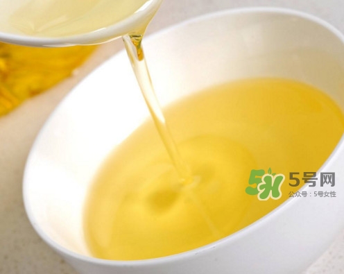轉(zhuǎn)基因大豆油能吃嗎？轉(zhuǎn)基因大豆油有什么危害？
