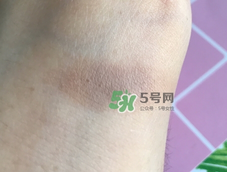 mac焦點小眼影怎么樣？mac時尚焦點小眼影好用嗎