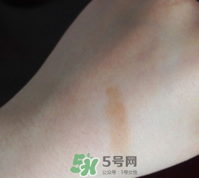 mac時(shí)尚焦點(diǎn)小眼影多少錢？mac焦點(diǎn)小眼影專柜價(jià)格