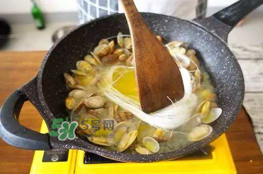花蛤煮多長(zhǎng)時(shí)間？花蛤煮多久能熟？