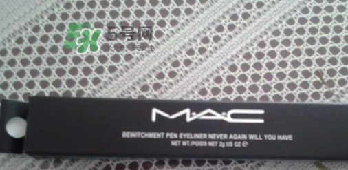 mac眼線液筆怎么用？mac魅可眼線液筆使用方法