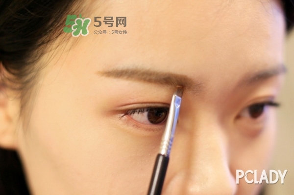 mac眉筆怎么用？mac魅可眉筆怎么削