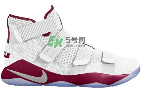 nike lebron soldier 11 tb團(tuán)隊(duì)配色有哪幾款_多少錢(qián)？