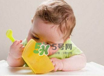 對(duì)寶寶大腦好的食物有哪些？寶寶吃什么補(bǔ)腦？