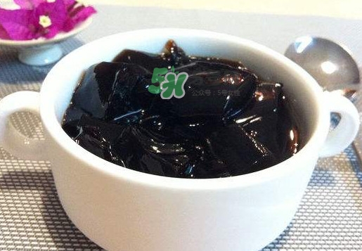 燒仙草里一般加什么？燒仙草為什么叫燒仙草