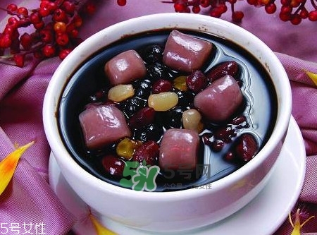 燒仙草是什么做的？燒仙草是發(fā)物嗎
