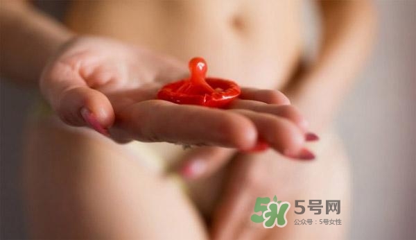 安全套越薄越好嗎？超薄避孕套會破嗎？