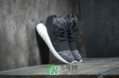adidas tubular doom primeknit多少錢？