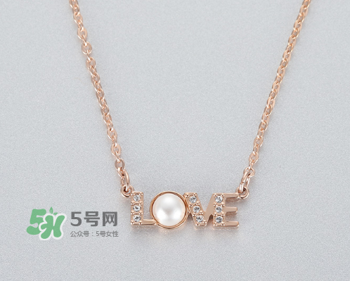 施華洛世奇七夕字母項鏈多少錢？施華洛世奇七夕字母項鏈專柜價格