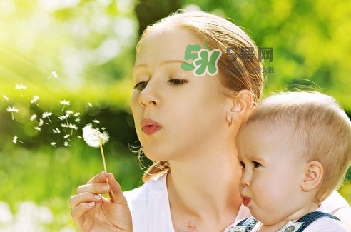 親子玩桌游，要刻意讓孩子贏嗎？