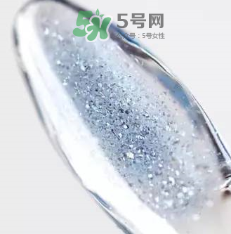 RMK星空唇蜜試色  RMK星空唇蜜怎么樣？