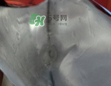 小迷糊玻尿酸竹炭面膜怎么樣？小迷糊黑面膜好用嗎