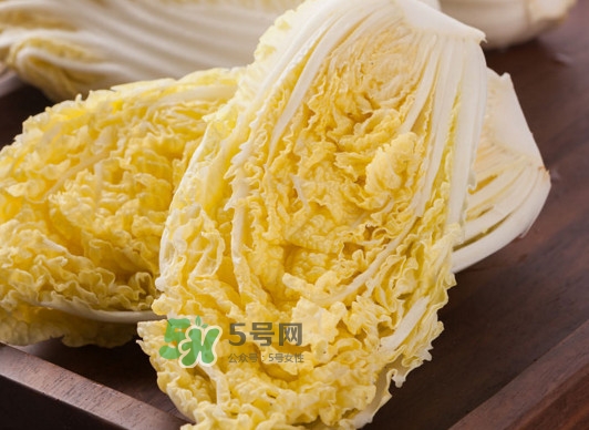 娃娃菜是轉(zhuǎn)基因蔬菜嗎？娃娃菜是涼性的嗎