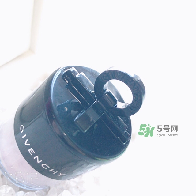 紀(jì)梵希蘑菇散粉色號怎么選？紀(jì)梵希蘑菇散粉色號試色