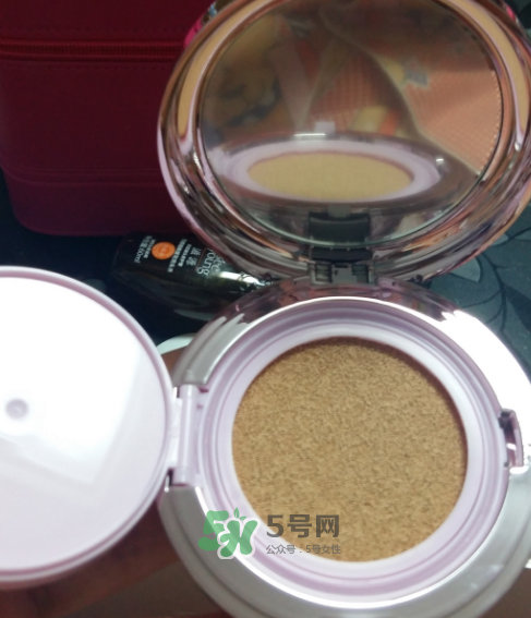 歐詩漫氣墊cc霜怎么樣？歐詩漫氣墊cc霜好用嗎？