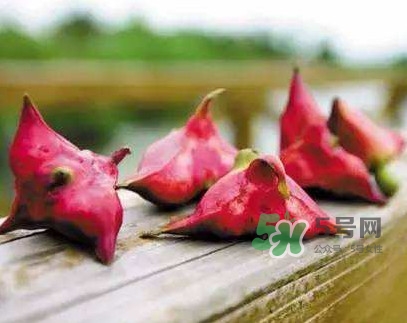 紅菱怎么吃？吃紅菱有什么好處？