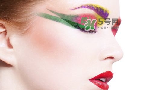 什么卸妝水好用又實(shí)惠？卸妝水怎么用？