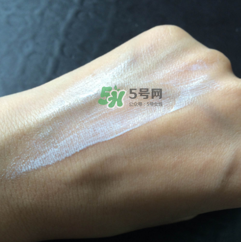 歐詩漫防曬霜防水嗎？歐詩漫防曬霜怎么卸？