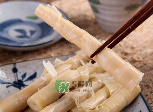 苦筍可以和排骨一起煮嗎？排骨能和苦筍一起吃嗎