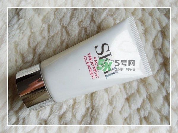 SK2護膚潔面霜怎么樣？sk2潔面霜是洗面奶嗎？