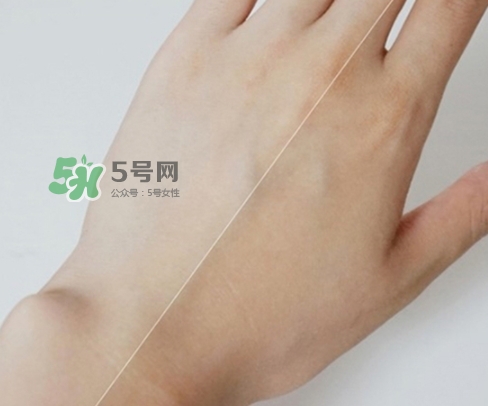 its skin伊思婚紗霜可以抹臉嗎？伊思婚紗霜怎么用