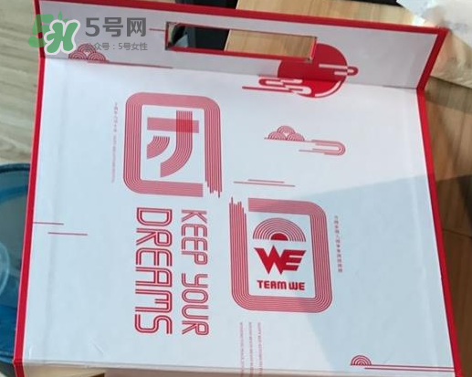 WE戰(zhàn)隊(duì)定制月餅多少錢？WE戰(zhàn)隊(duì)定制月餅?zāi)睦镔I？
