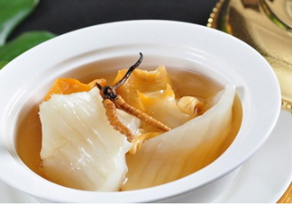 產(chǎn)后吃燕窩好還是花膠？花膠和燕窩可以一起吃嗎？
