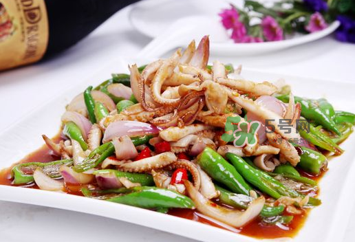 八爪魚(yú)不能和什么一起吃？八爪魚(yú)什么人不能吃？