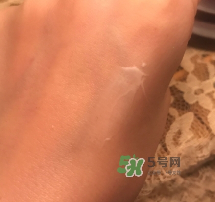 百雀羚眼霜怎么用？百雀羚眼霜怎么打開