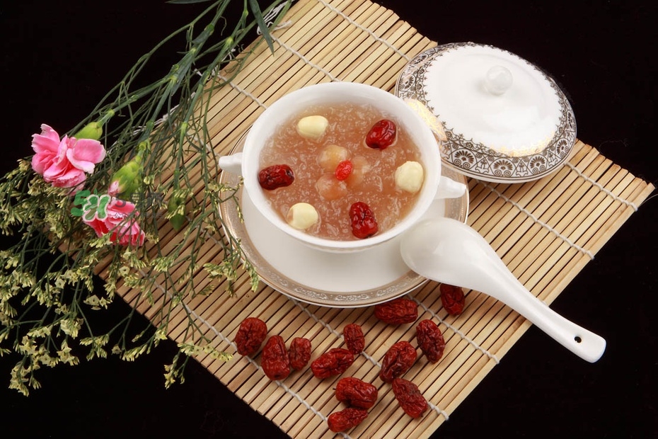 產(chǎn)后吃燕窩有什么好處？產(chǎn)后多久可以吃燕窩？