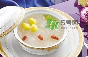 燕窩里面含有激素嗎？燕窩兒童吃了會不會性早熟？