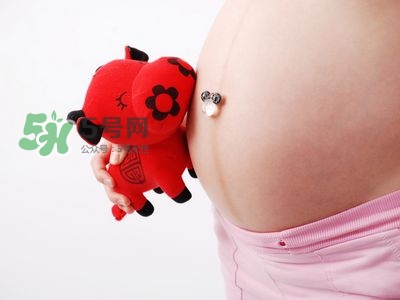 順產(chǎn)前做什么運(yùn)動(dòng)生得快？順產(chǎn)前吃什么有助分娩？