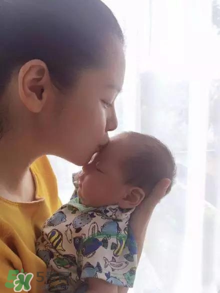 生孩子會遇到尷尬的事情有哪些？生孩子會變老嗎？