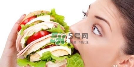 晚上運(yùn)動(dòng)后能吃東西嗎？晚上運(yùn)功后吃什么水果好？
