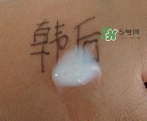 韓后茶蕊亮肌嫩白潔面乳怎么樣？韓后茶蕊洗面奶多少錢？