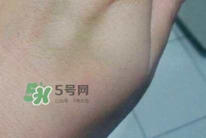 韓后茶蕊嫩白液怎么用？韓后茶蕊嫩白液用法
