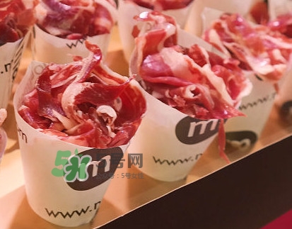 一次性紙杯能做蛋糕嗎？一次性紙杯可以放微波爐嗎？
