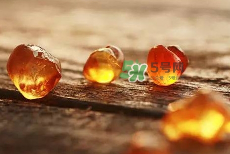 桃膠一次食用量多少？桃膠多吃有什么危害