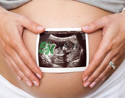 孕婦可以拔腋毛嗎？孕婦可以用脫毛膏脫腋毛嗎？