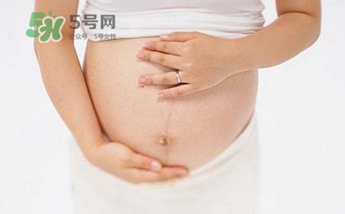 胎兒入盆怎么摸得出來？胎兒入盆多久會生？