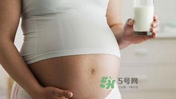孕婦補(bǔ)鈣過(guò)量會(huì)有什么癥狀？孕婦補(bǔ)鈣過(guò)量有什么害處？