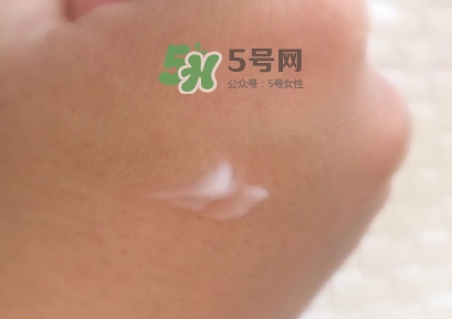 jayjun玫瑰乳液怎么樣？jayjun玫瑰凈白水乳價格