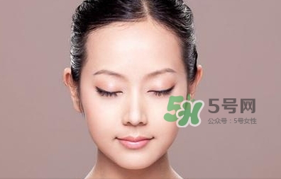 油性皮膚可以用橄欖油嗎？橄欖油擦臉有什么好處？
