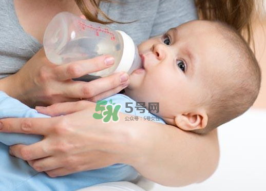 母乳和奶粉能混在一起吃嗎？母乳和奶粉混合喂養(yǎng)好嗎？