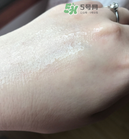 薇姿水光煥白精華水怎么樣？薇姿水光煥白精華水好用嗎？